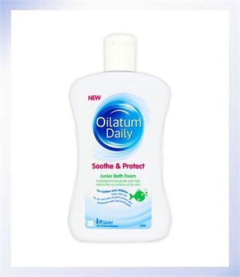 Oilatum Daily Junior Bath Foam 300ml